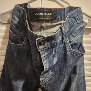 Dainese Trento Slim Fit, Size33, Built In Knee Pads, Made In Italy, Retail $199,